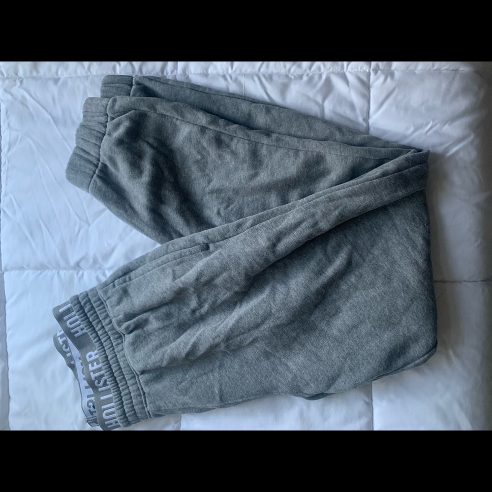 women’s hollister grey sweatpants - Picture 1 of 2
